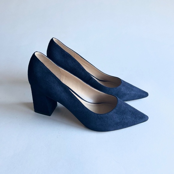 Marc Fisher Navy Suede Genuine Leather Point Toe Heels size 8.5 - Picture 1 of 14
